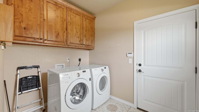 125 BIG SKY DR, New Braunfels, TX 78132