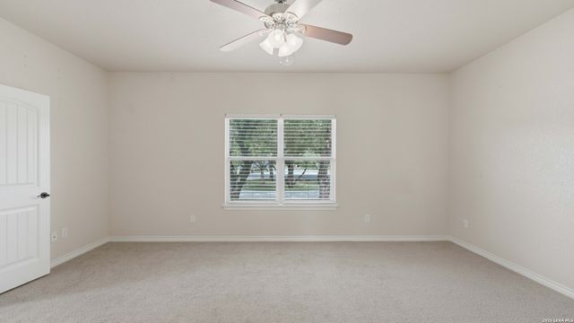 125 BIG SKY DR, New Braunfels, TX 78132