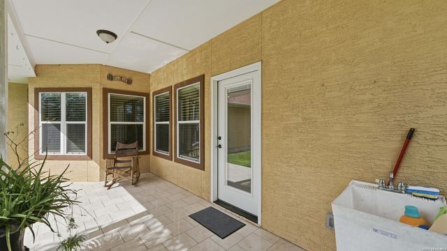 125 BIG SKY DR, New Braunfels, TX 78132