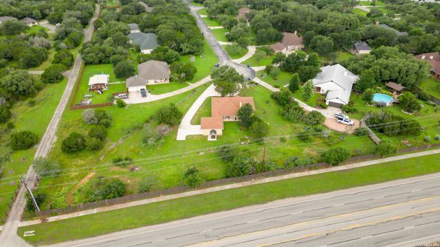 125 BIG SKY DR, New Braunfels, TX 78132