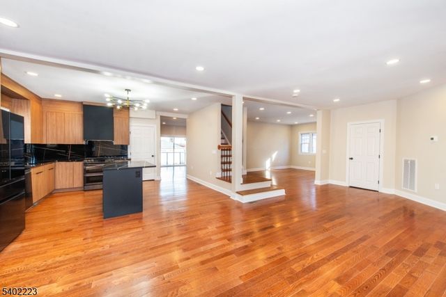 50 Grand Ave, Ridgefield Park Village, NJ 07660