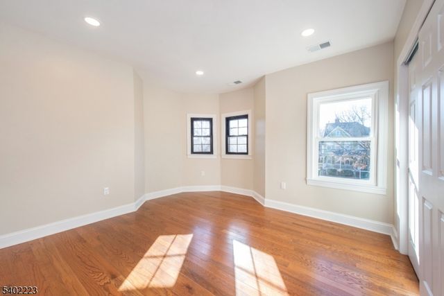 50 Grand Ave, Ridgefield Park Village, NJ 07660