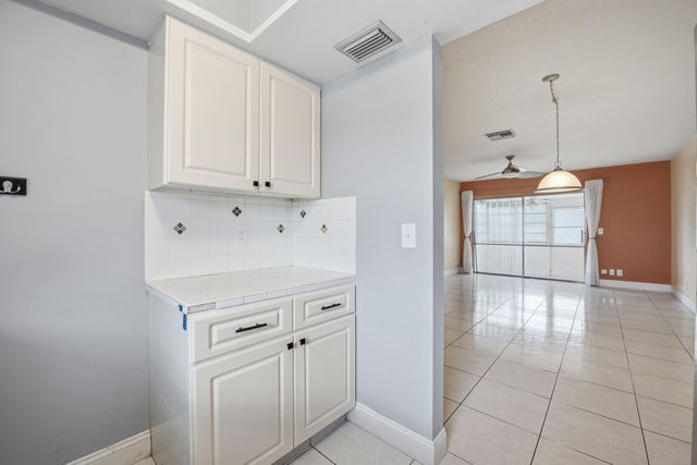 2789 Ashley Drive W C, West Palm Beach, FL 33415