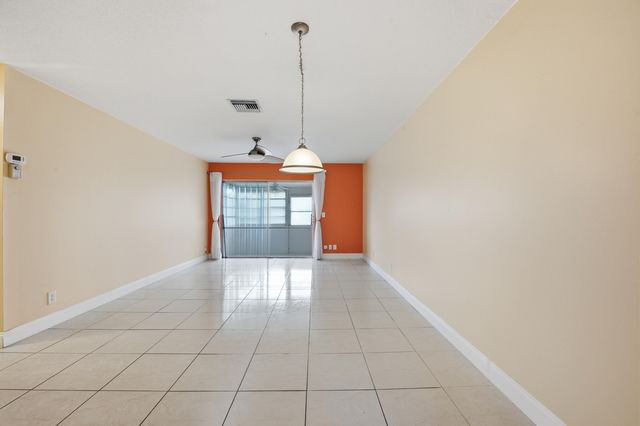 2789 Ashley Drive W C, West Palm Beach, FL 33415
