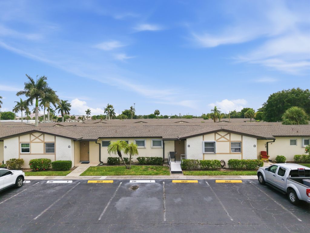 2789 Ashley Drive W C, West Palm Beach, FL 33415