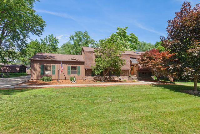 3165 N Grove Drive, Monroe, MI 48162