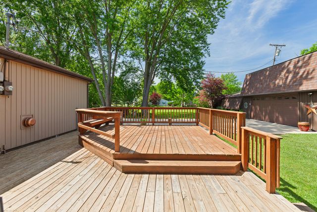 3165 N Grove Drive, Monroe, MI 48162
