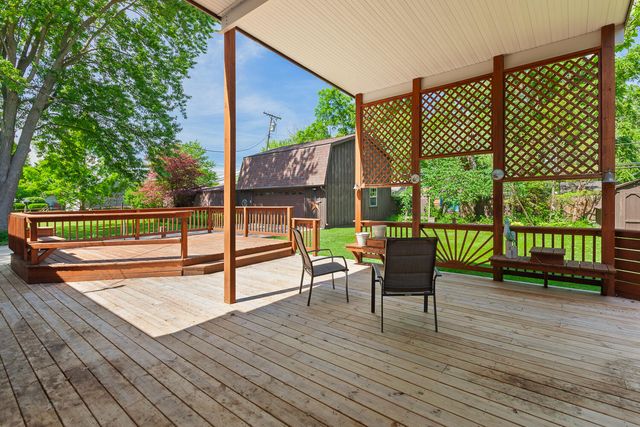 3165 N Grove Drive, Monroe, MI 48162