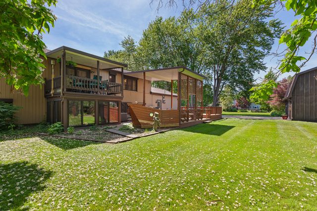 3165 N Grove Drive, Monroe, MI 48162