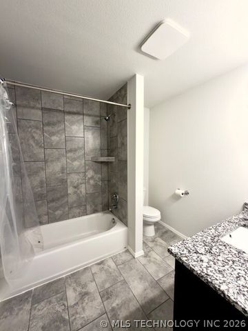 12308 S Maplewood Avenue, Bixby, OK 74008