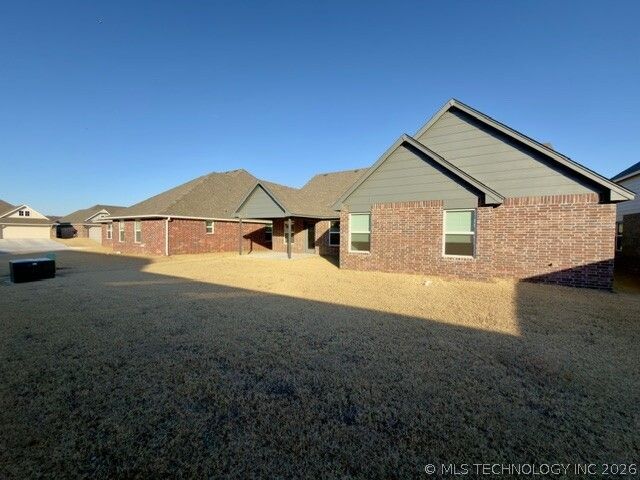 12308 S Maplewood Avenue, Bixby, OK 74008