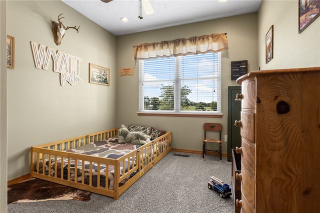 6047 Wade Road, Harrison, AR 72601