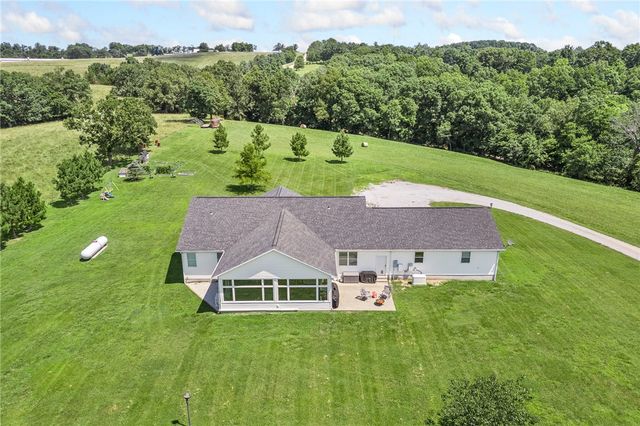 6047 Wade Road, Harrison, AR 72601