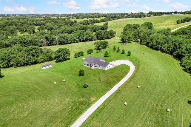 6047 Wade Road, Harrison, AR 72601