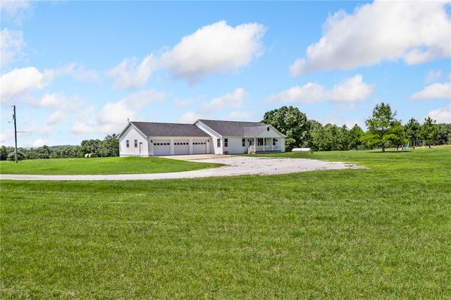 6047 Wade Road, Harrison, AR 72601