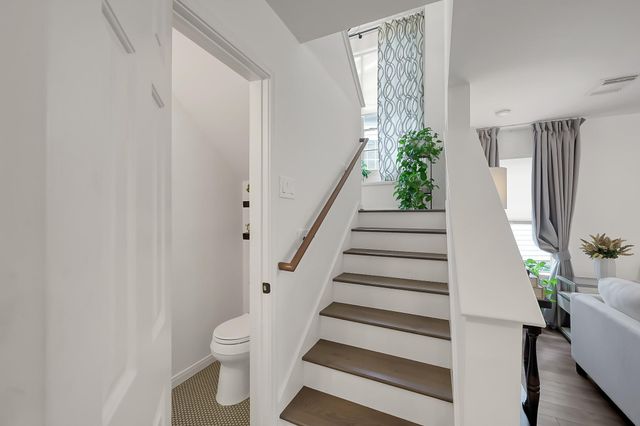 246 N Walden Elms Circle, The Woodlands, TX 77382