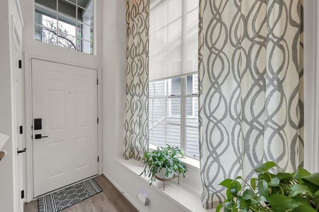 246 N Walden Elms Circle, The Woodlands, TX 77382