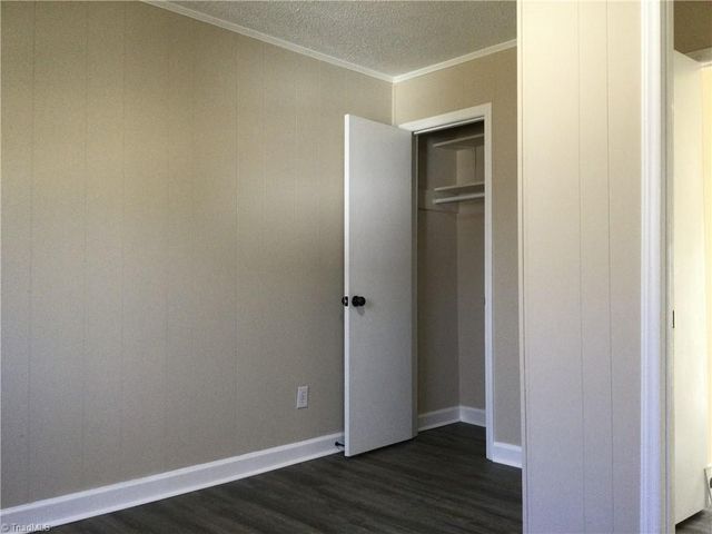 241 Meadow Run Lane, Lexington, NC 27292