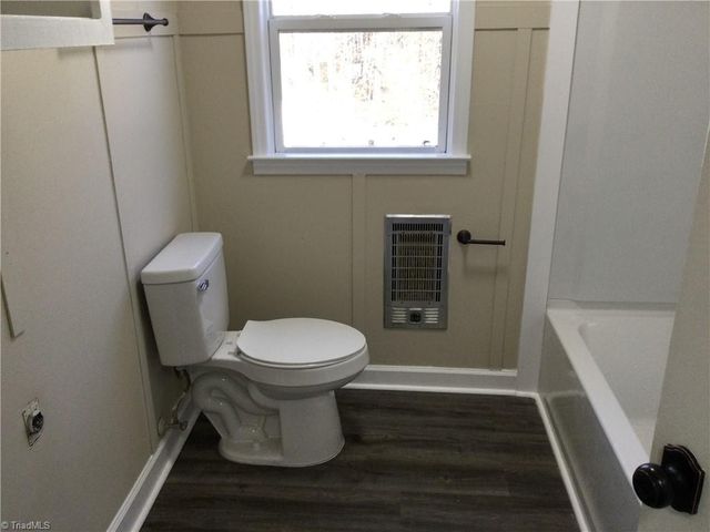 241 Meadow Run Lane, Lexington, NC 27292