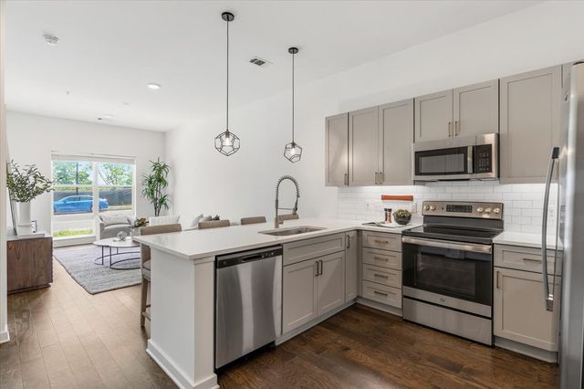 1677 54th Ave N Apt 109, Nashville, TN 37209