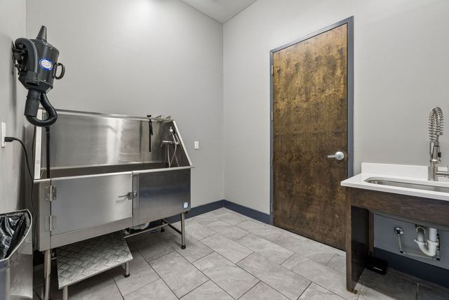 1677 54th Ave N Apt 109, Nashville, TN 37209