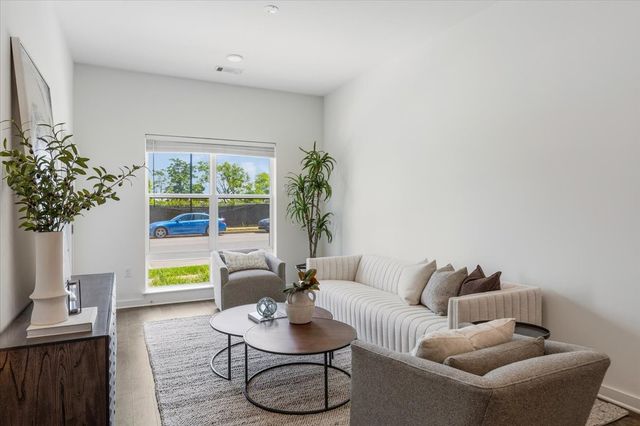 1677 54th Ave N Apt 109, Nashville, TN 37209