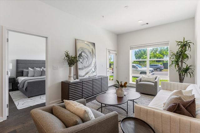 1677 54th Ave N Apt 109, Nashville, TN 37209