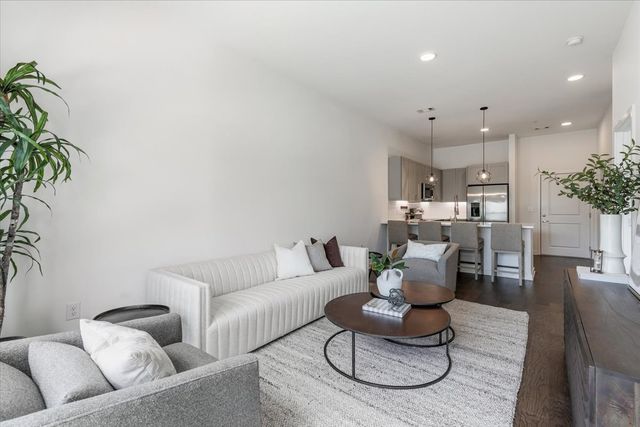 1677 54th Ave N Apt 109, Nashville, TN 37209