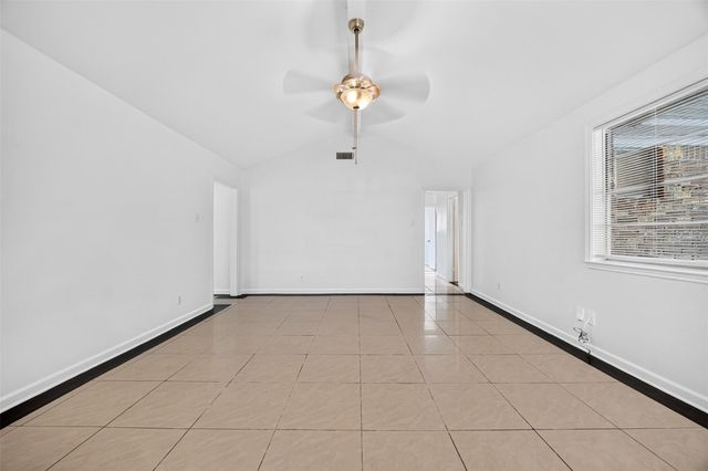 10911 Sageleaf Lane, Houston, TX 77089