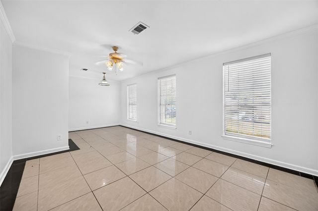 10911 Sageleaf Lane, Houston, TX 77089