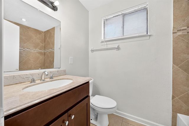 10911 Sageleaf Lane, Houston, TX 77089