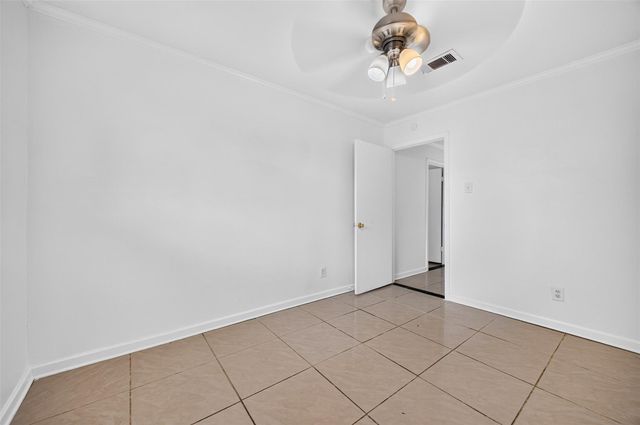 10911 Sageleaf Lane, Houston, TX 77089
