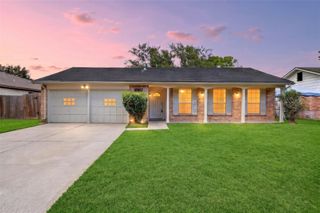 10911 Sageleaf Lane, Houston, TX 77089