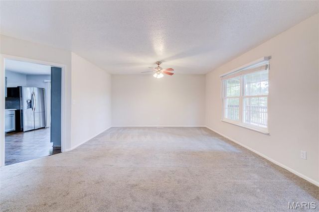 1725 Florine Boulevard F, St Charles, MO 63303