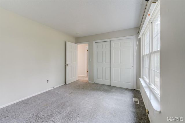 1725 Florine Boulevard F, St Charles, MO 63303