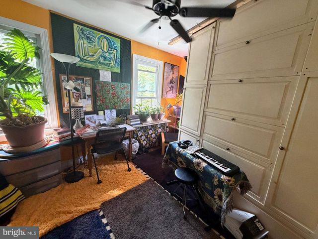 710 ASH AVE, Darby, PA 19023