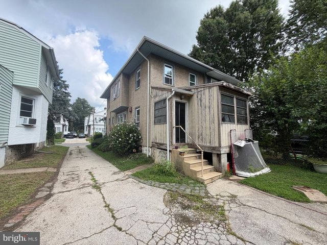 710 ASH AVE, Darby, PA 19023