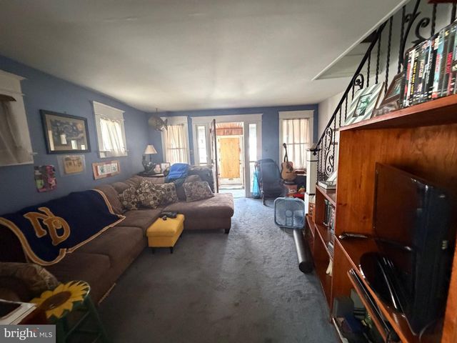 710 ASH AVE, Darby, PA 19023
