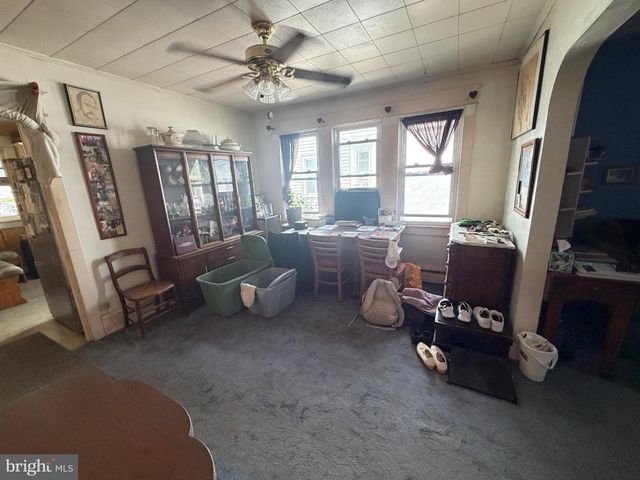 710 ASH AVE, Darby, PA 19023
