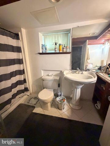 710 ASH AVE, Darby, PA 19023