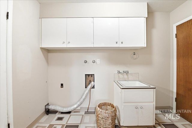 3720 E Clement Road, Boise, ID 83704