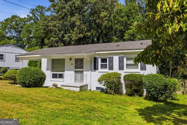 3751 Amber Road NW, Atlanta, GA 30331