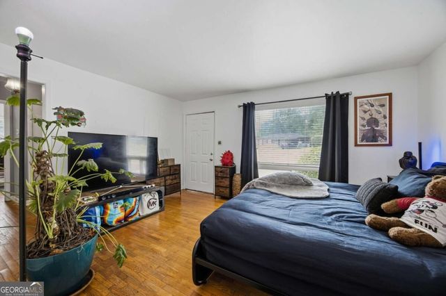 3751 Amber Road NW, Atlanta, GA 30331