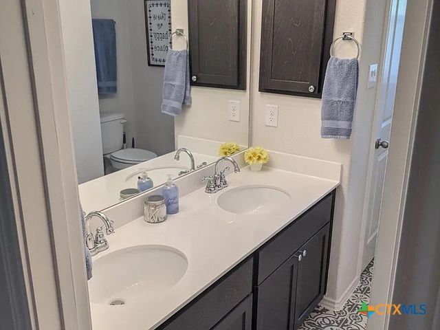 254 Ridgerock Drive, Canyon Lake, TX 78133