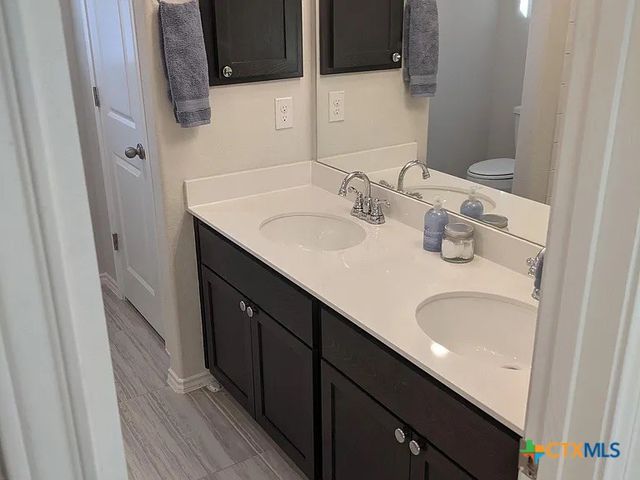 254 Ridgerock Drive, Canyon Lake, TX 78133