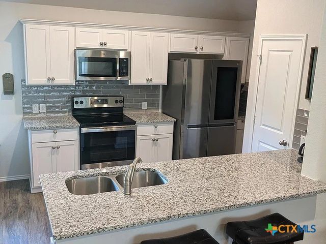 254 Ridgerock Drive, Canyon Lake, TX 78133