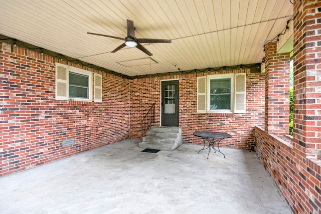 647 52 E Highway, E, Portland, TN 37148