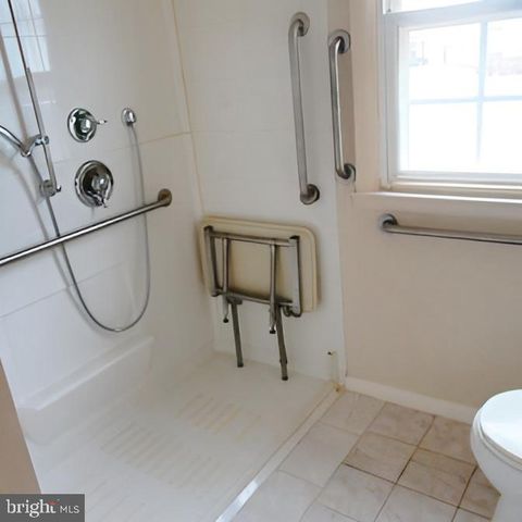 718 MAYO RD, Glen Burnie, MD 21061