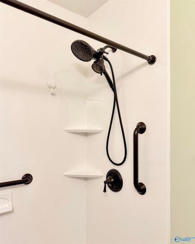 2204 Duncansby Drive SW, Decatur, AL 35603