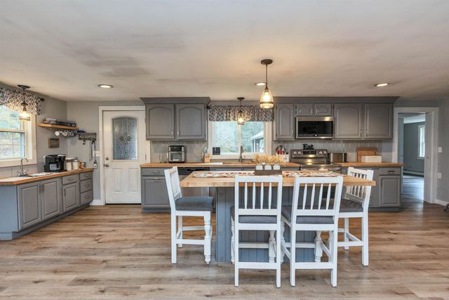 155 Francestown Road, Greenfield, NH 03047